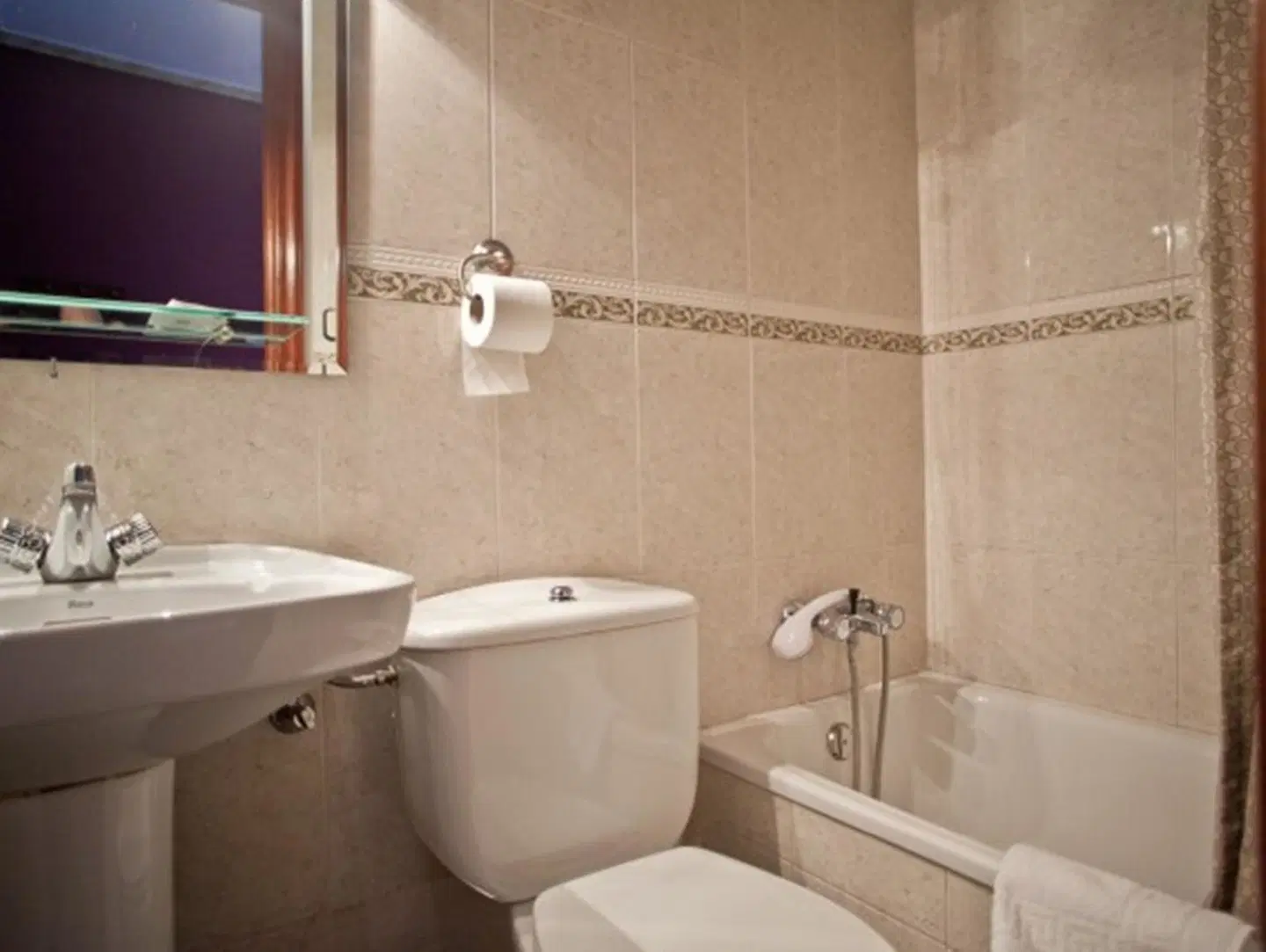 Hostal A Nuestra Senora de La Paloma Badezimmer