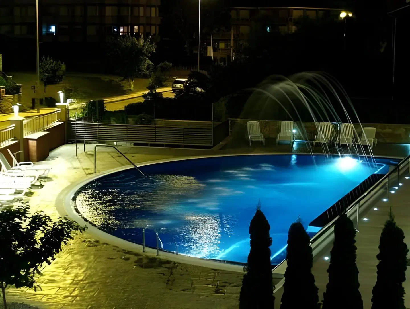 Hotel Marítimo Ris OUTDOOR_POOL
