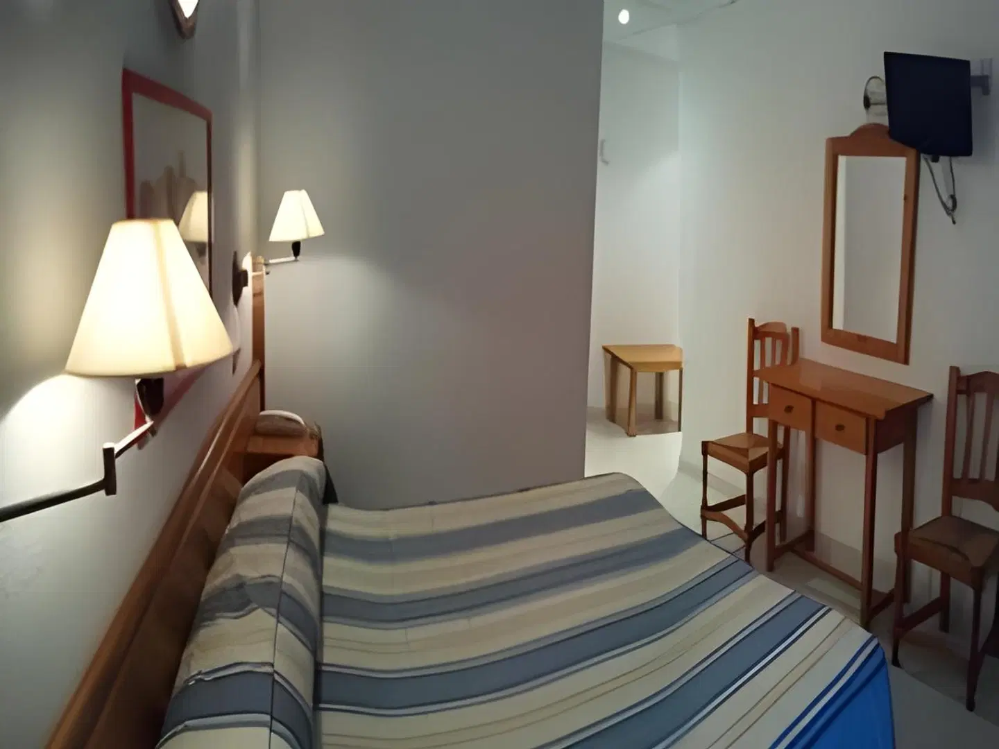 Hostal Alcázar ROOM_EXAMPLE