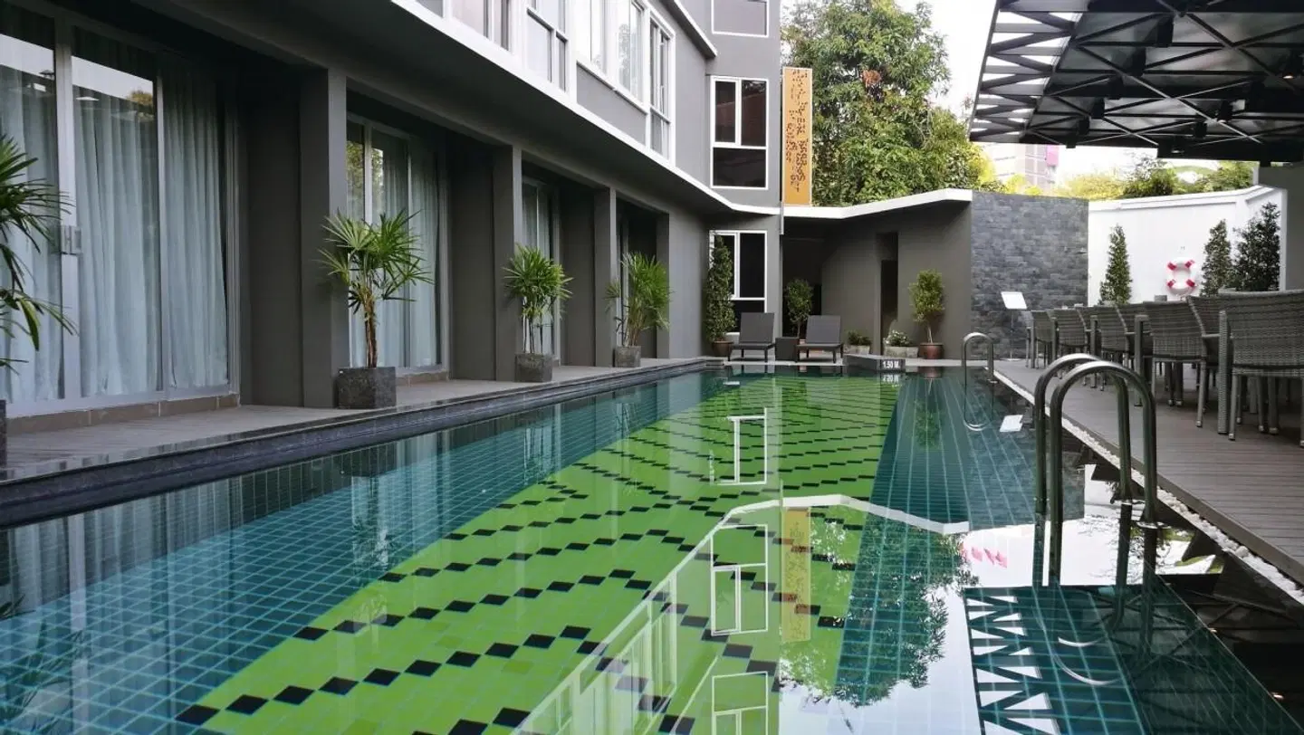 AE LANA Chiang Mai Eclectic OUTDOOR_POOL