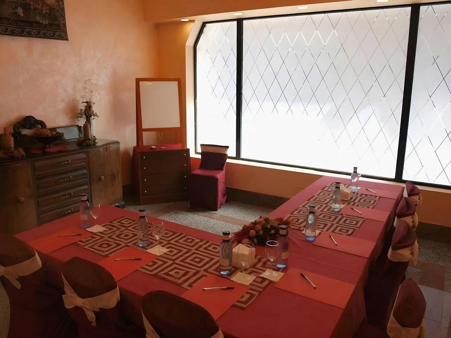 Don Luis ROOM_EXAMPLE