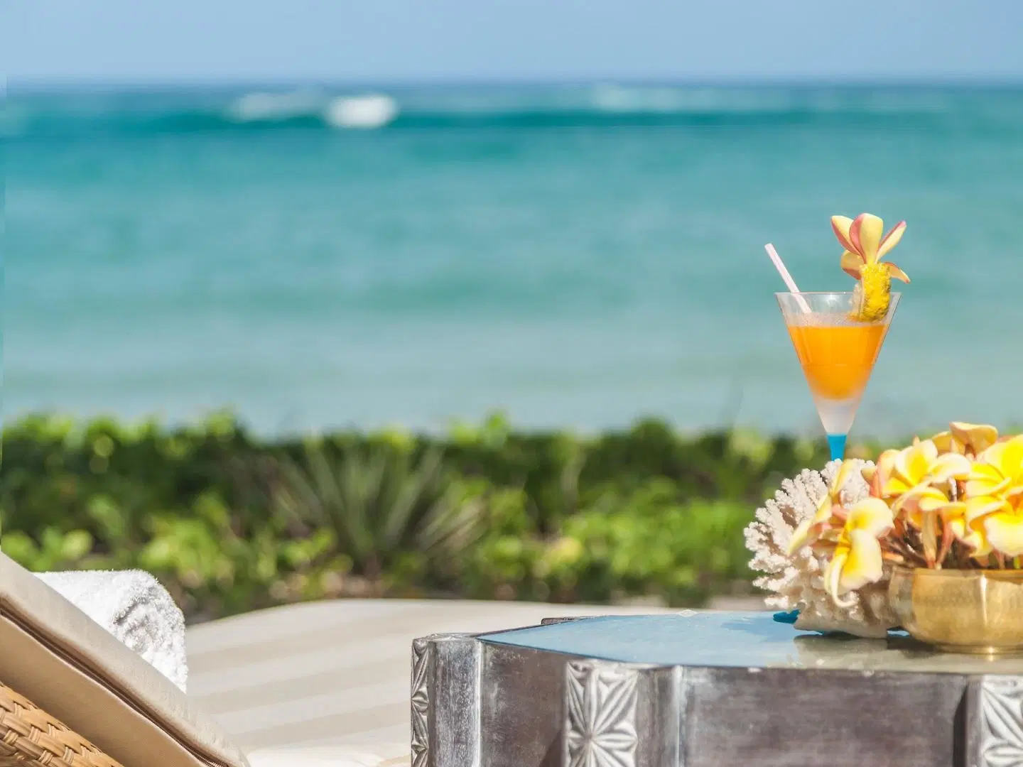 The Maji Beach Boutique Hotel Terrasse