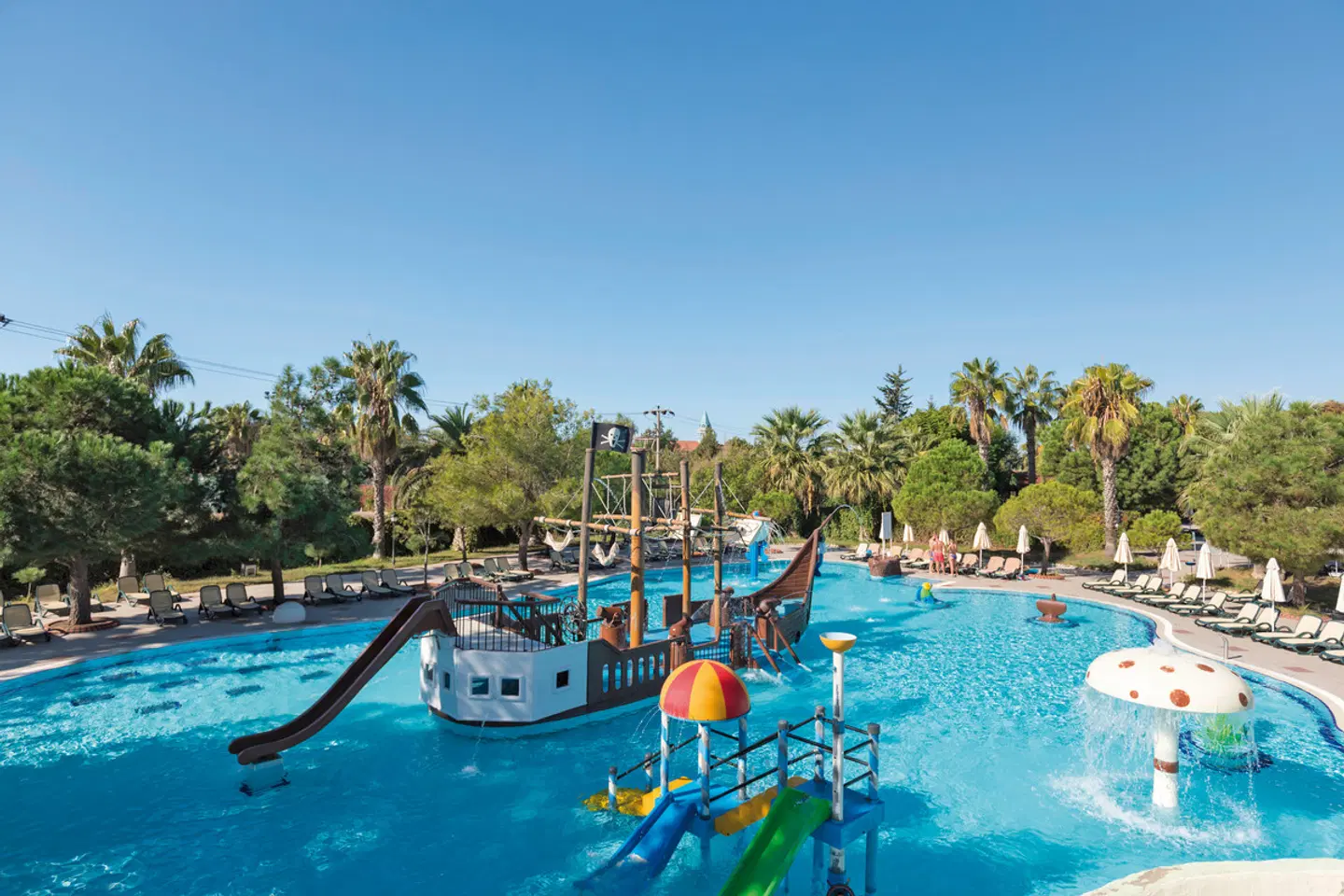 Ali Bey Club OUTDOOR_POOL