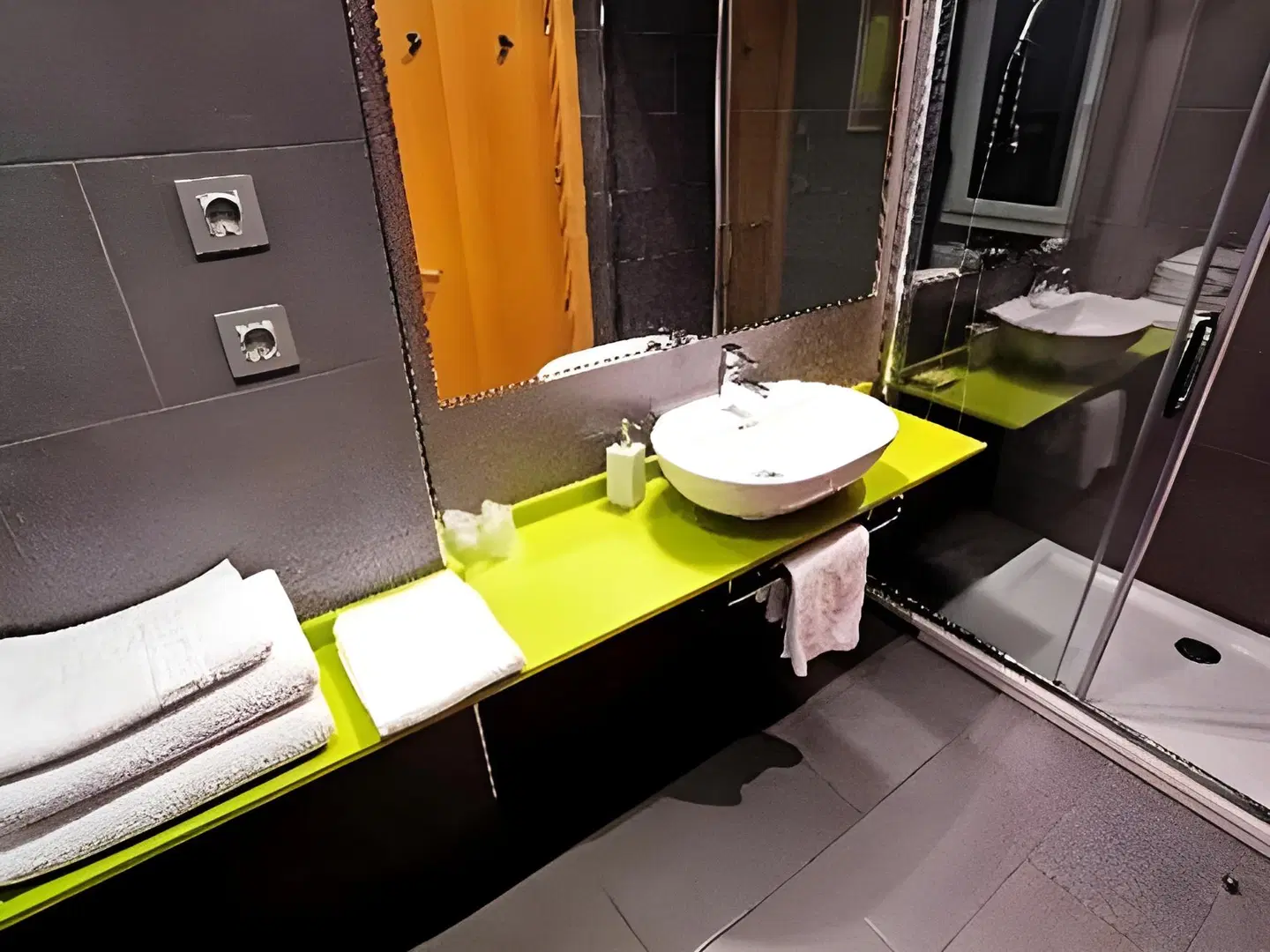 Arriaga Suites Badezimmer
