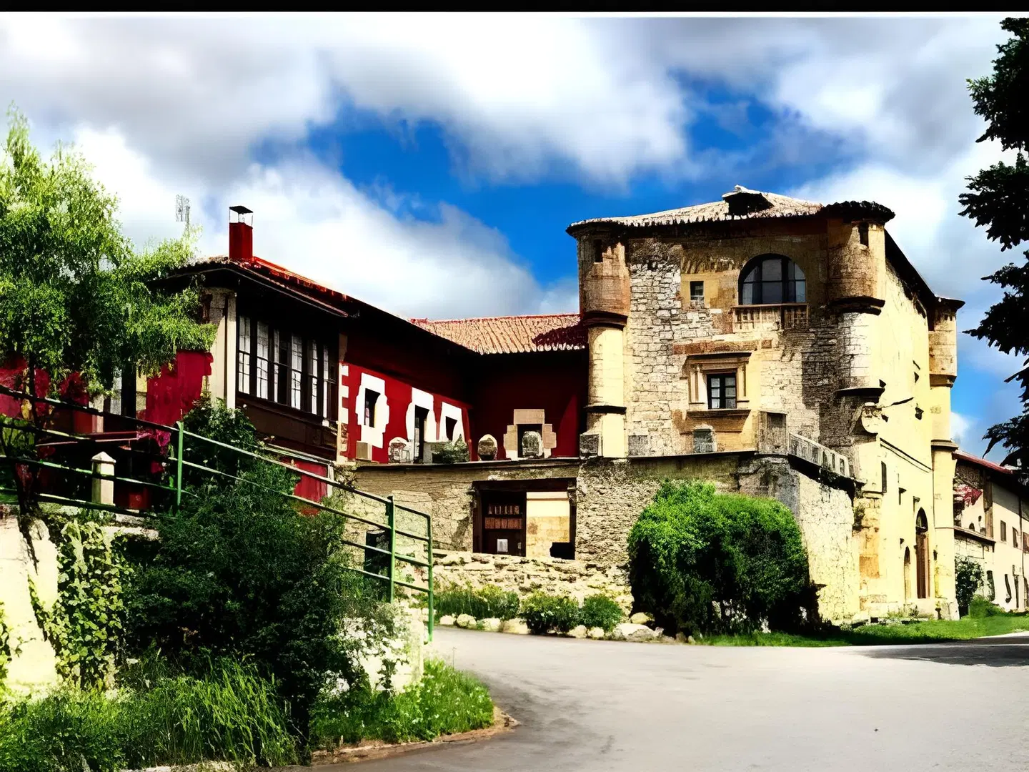 Palacio de los Alvarado EXTERIOR