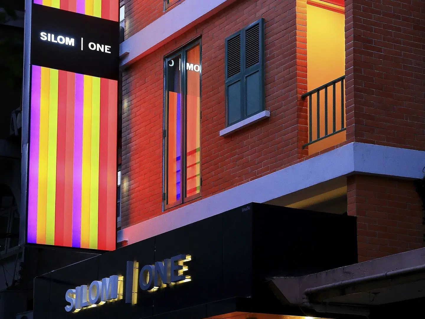 Silom One EXTERIOR