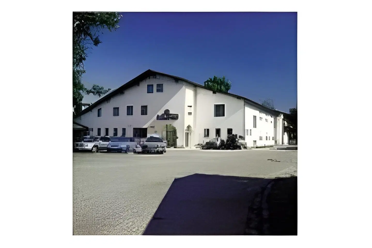 Ulrich Meyer EXTERIOR