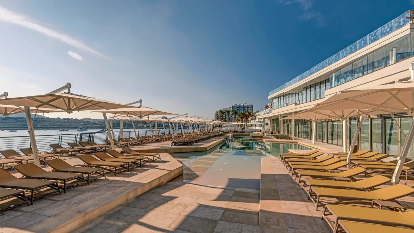 AX Odycy Terrasse