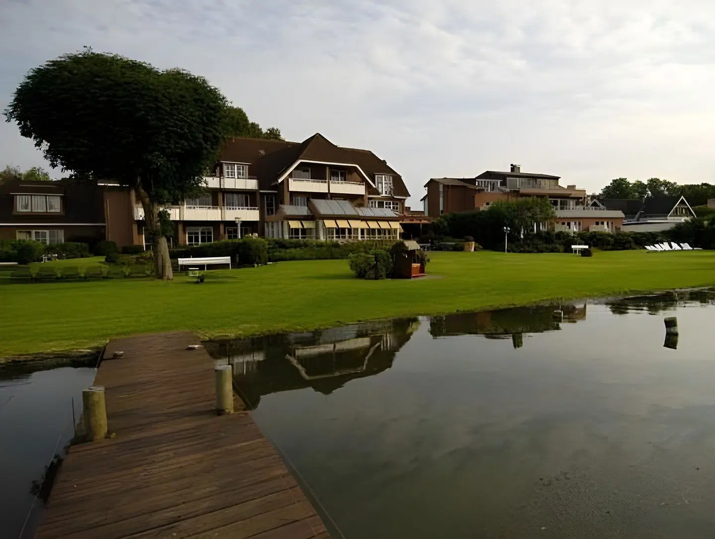 Strauers am See Terrasse