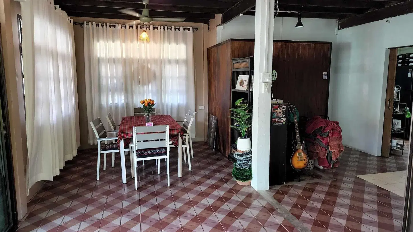 The Outside Inn LOUNGE_LOBBY
