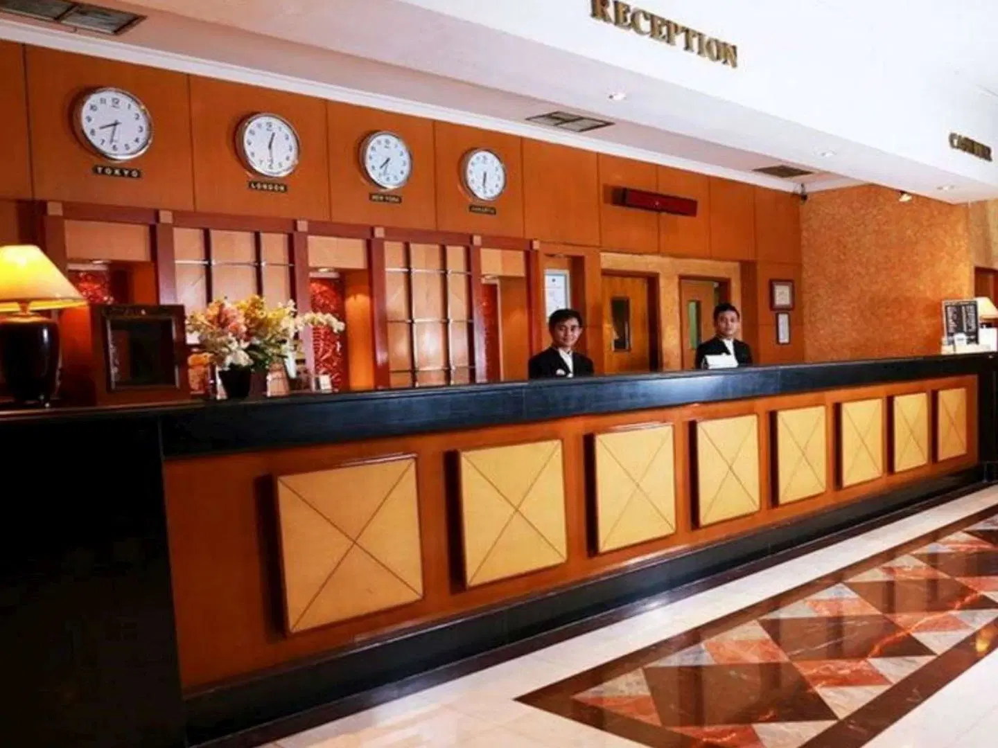 Mega Anggrek LOUNGE_LOBBY