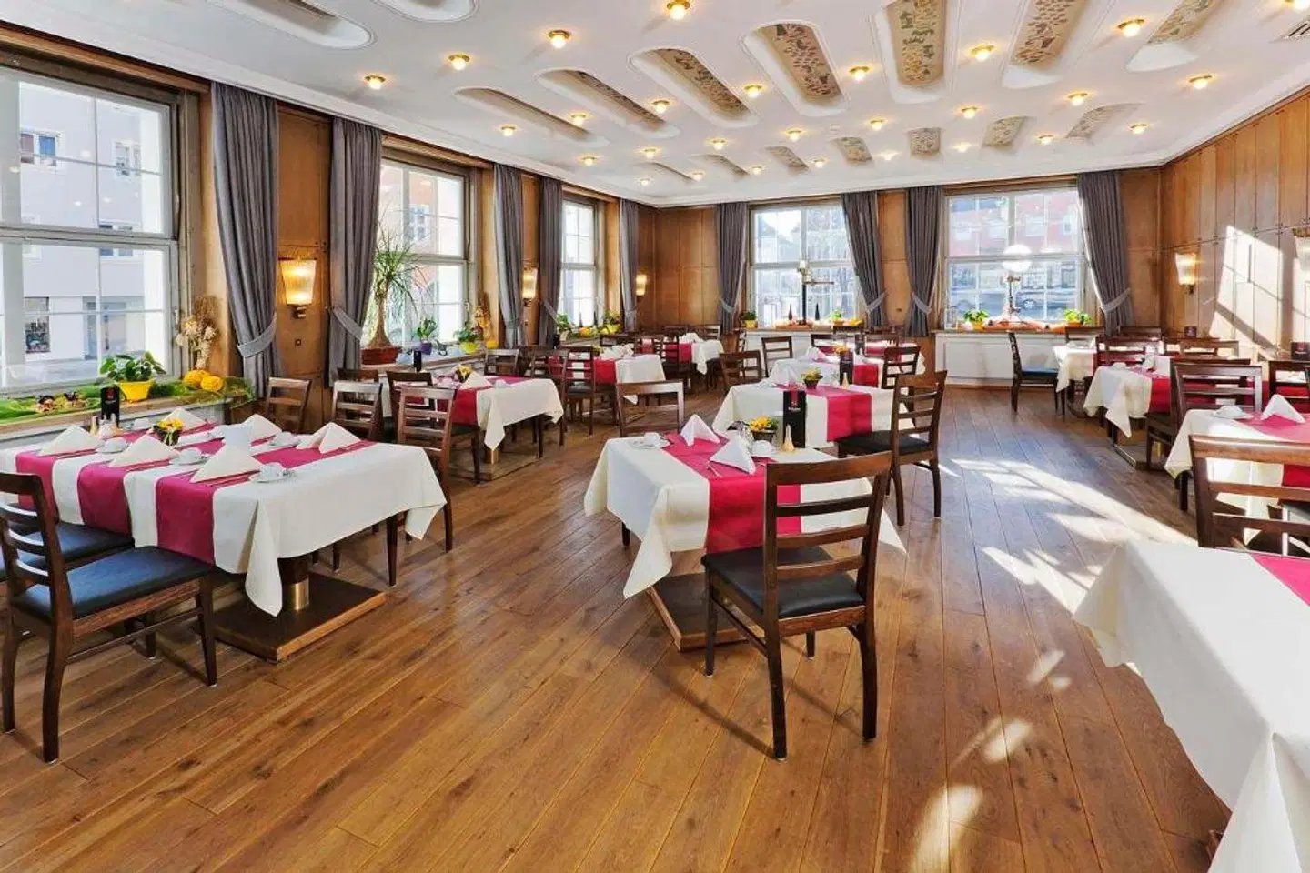 AKZENT Brauerei Hotel Hirsch Restaurant