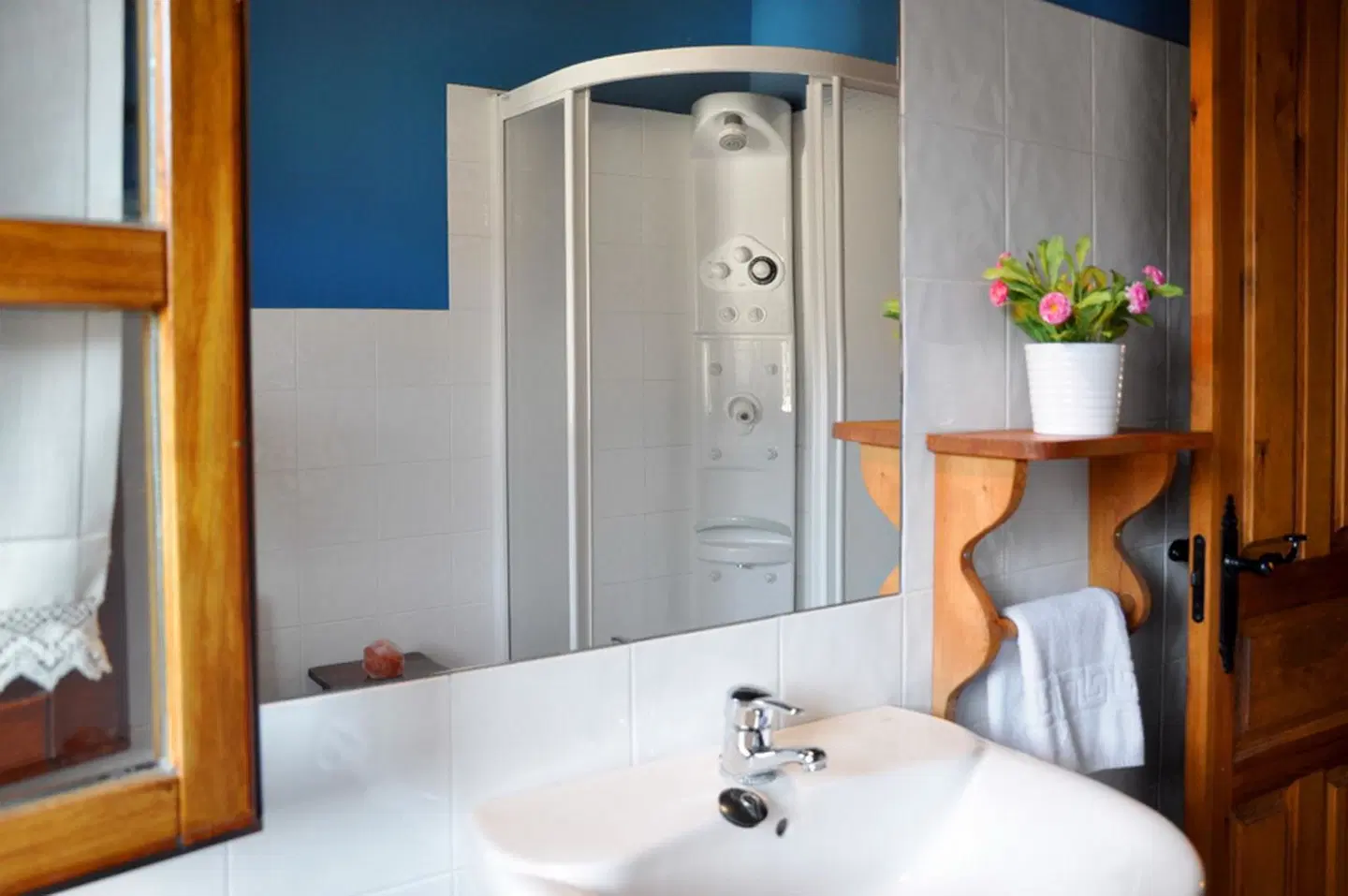 Casa Rural Los Llares Badezimmer