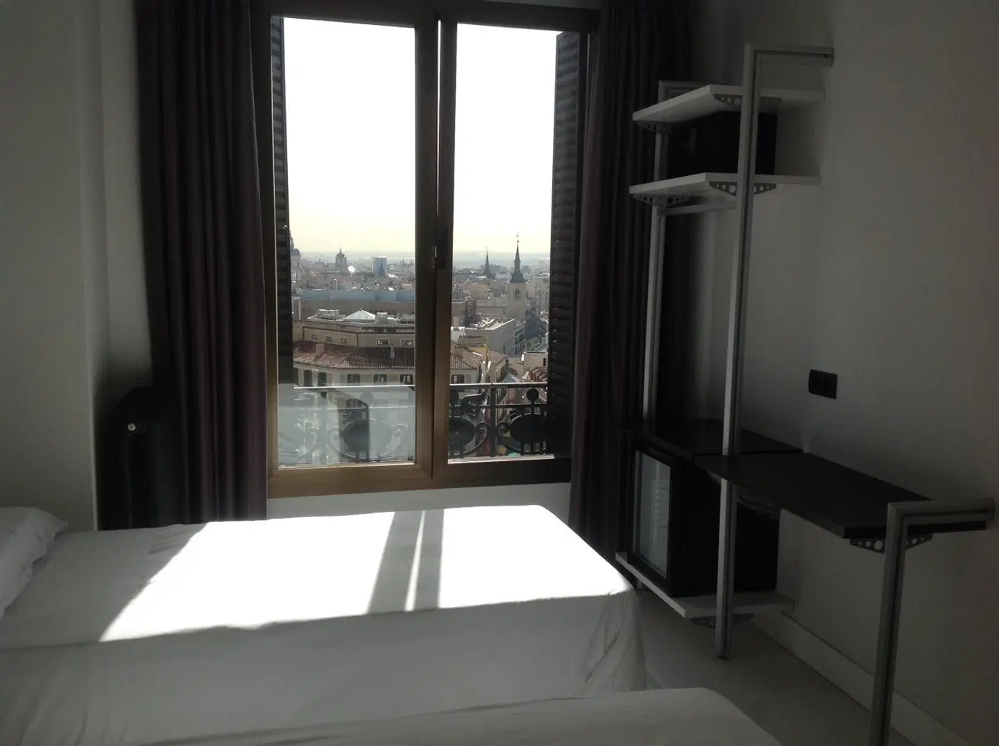 Hostal Gran Via 44 ROOM_EXAMPLE
