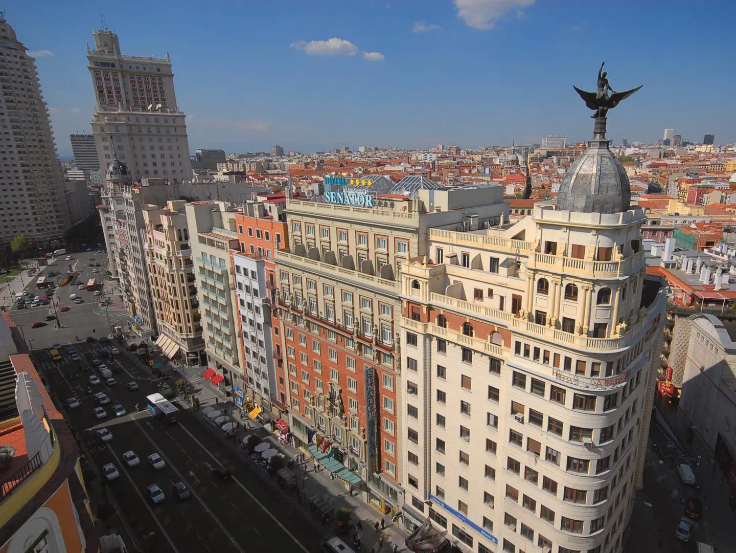 Hostal Gran Via 44 EXTERIOR