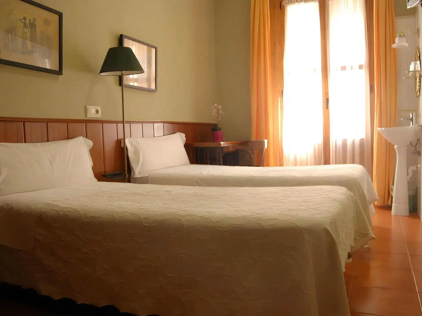 La Vera ROOM_EXAMPLE