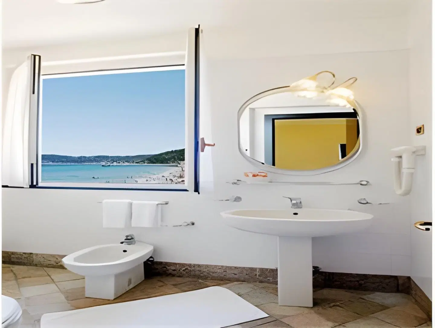 Hotel Savoia Badezimmer