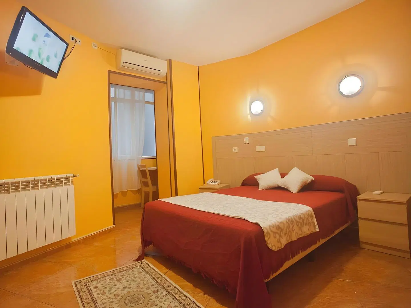 CC Atocha ROOM_EXAMPLE