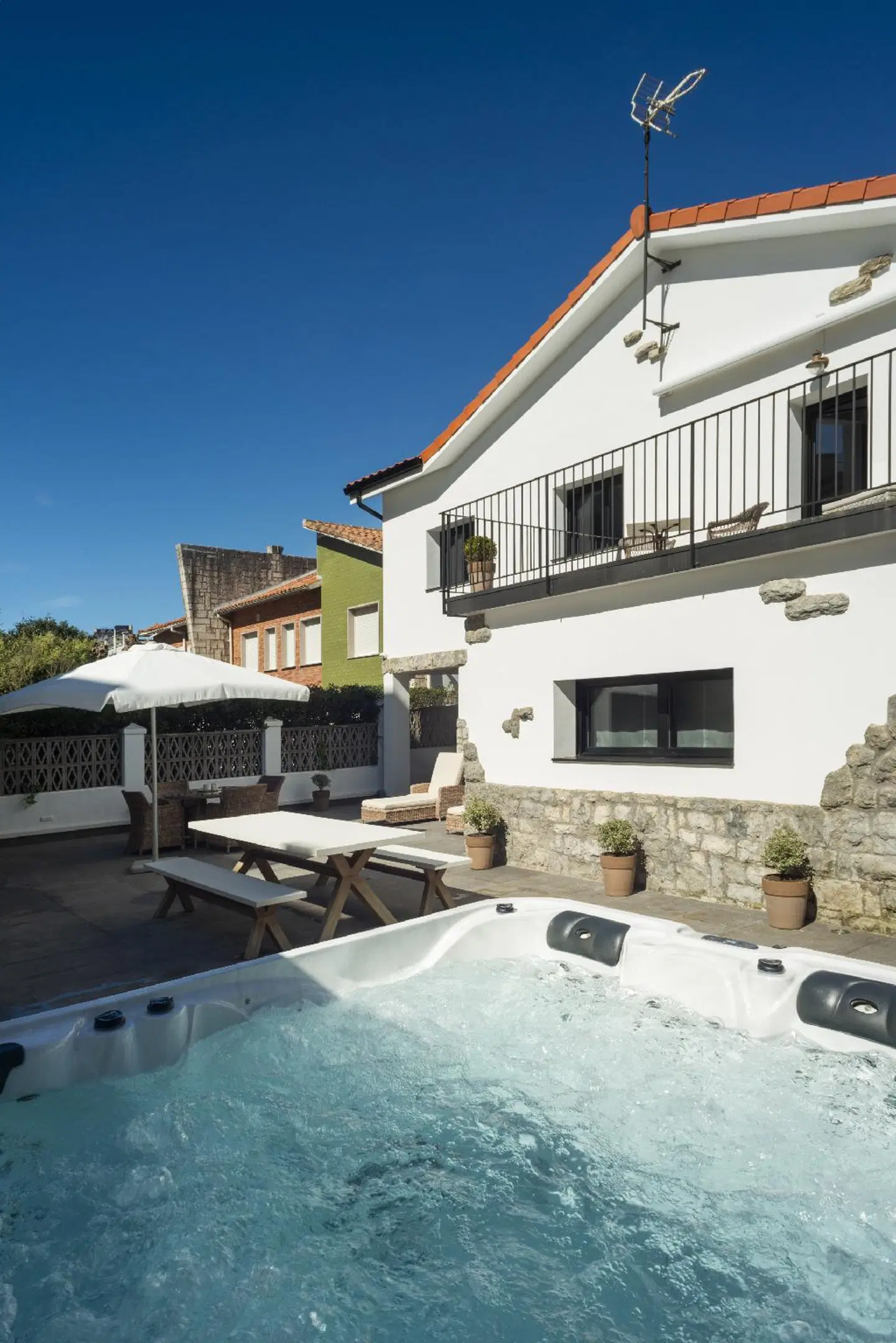 La Playa Suites Suances OUTDOOR_POOL