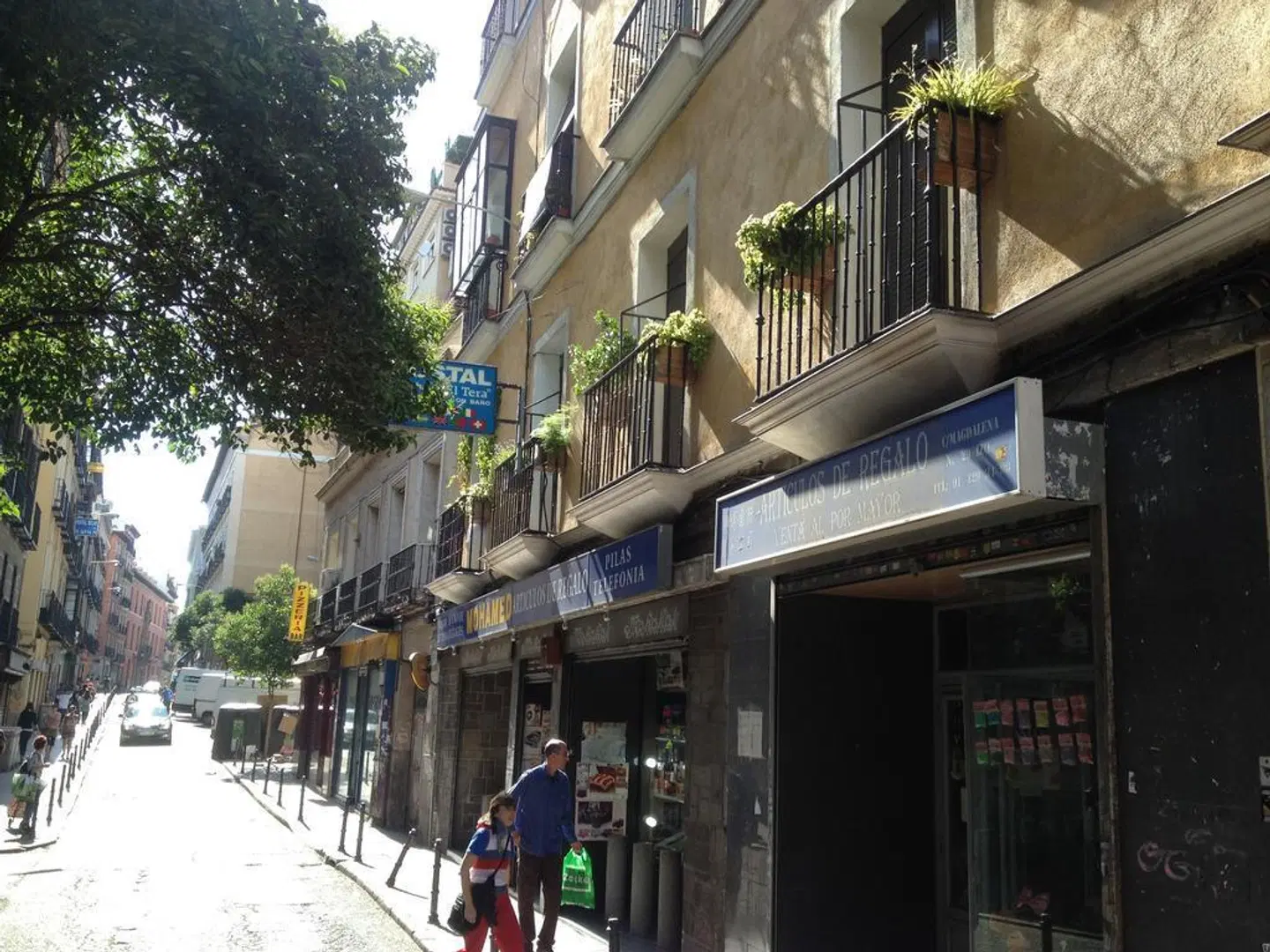 Hostal El Tera EXTERIOR
