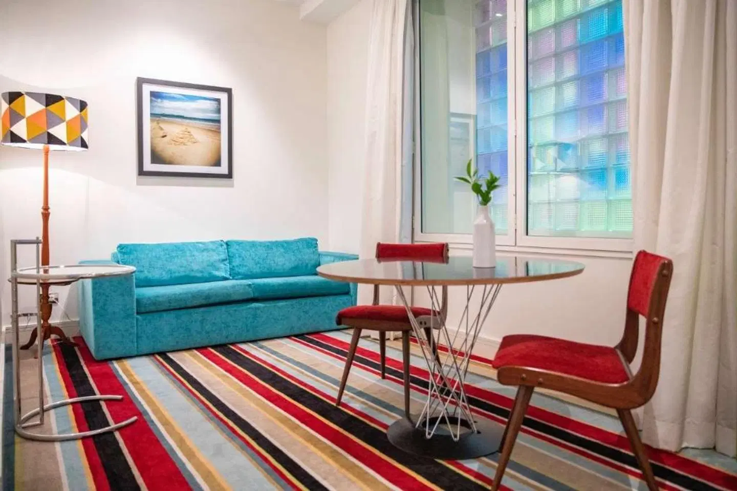 DeBrett ROOM_EXAMPLE