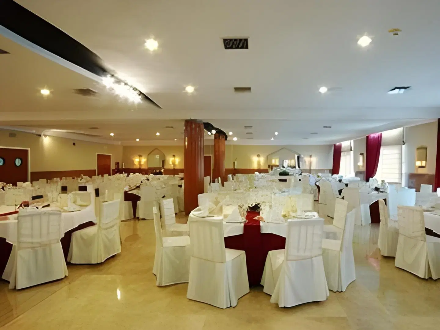 Azar Restaurant