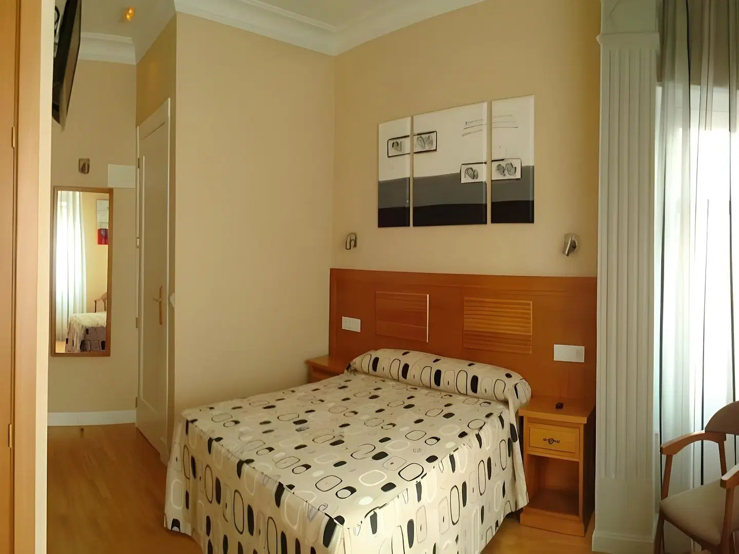 Hostal Santillan ROOM_EXAMPLE