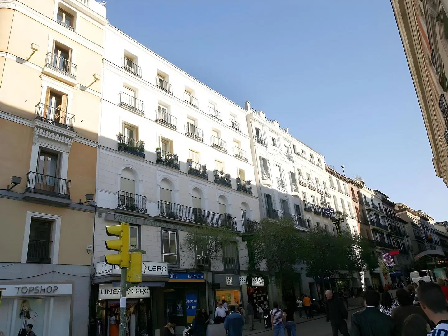 Hostales Victoria I y II EXTERIOR