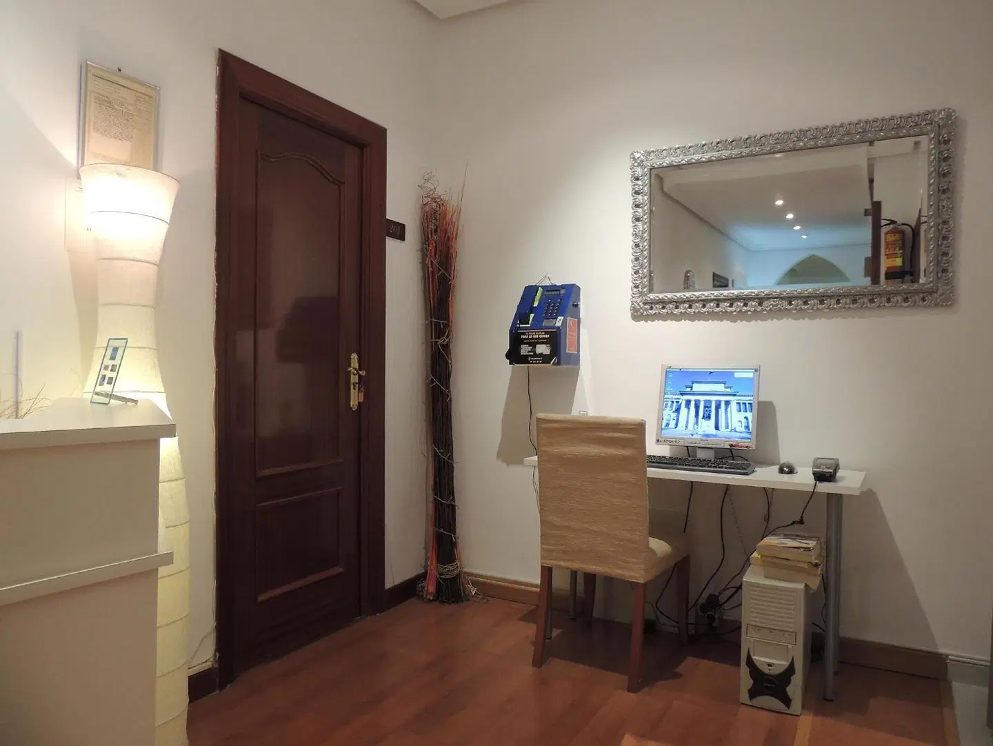 Hostal Cervantes ROOM_EXAMPLE