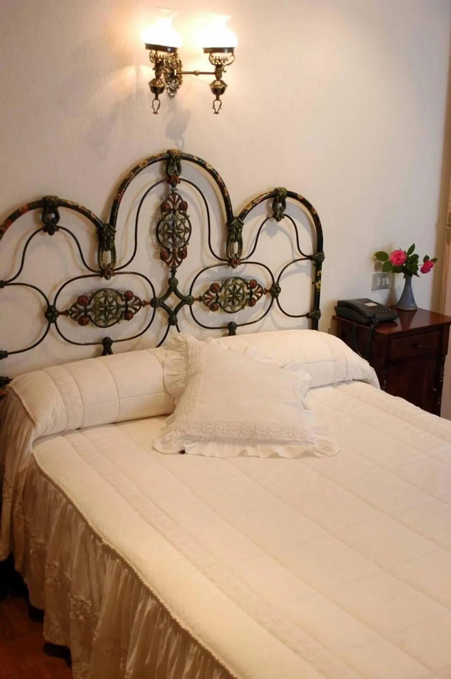 Hotel Julia Aranda ROOM_EXAMPLE