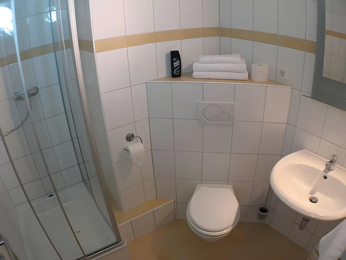 Famosa Badezimmer