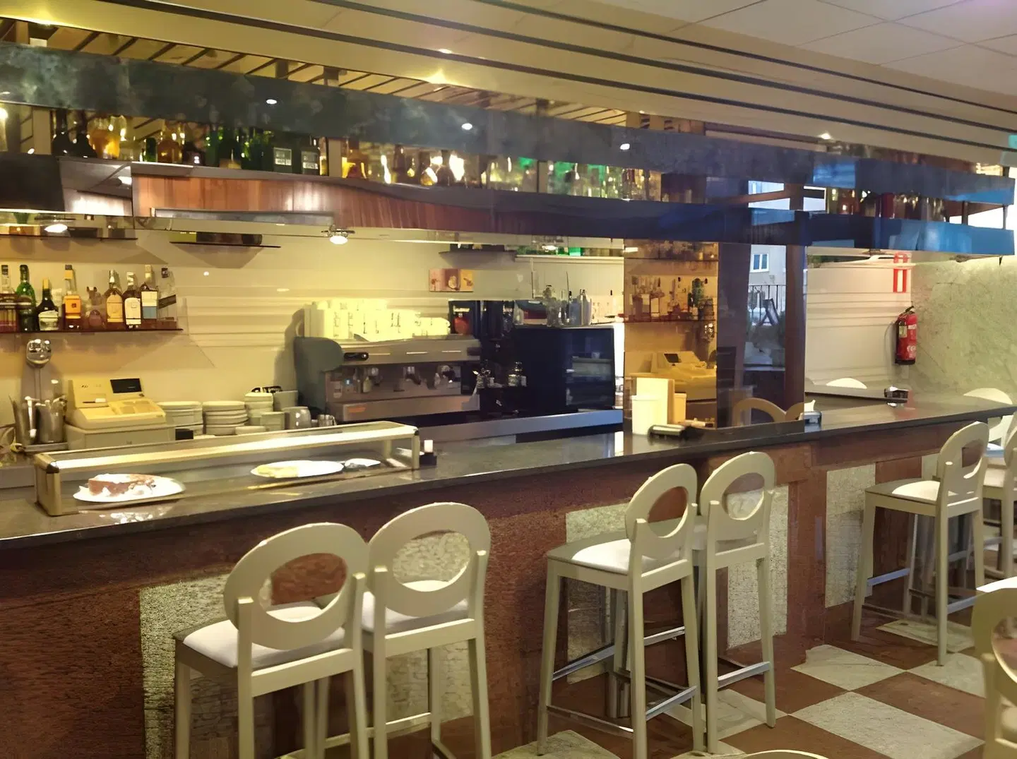 Hotel Apartamentos Don Carlos Bar
