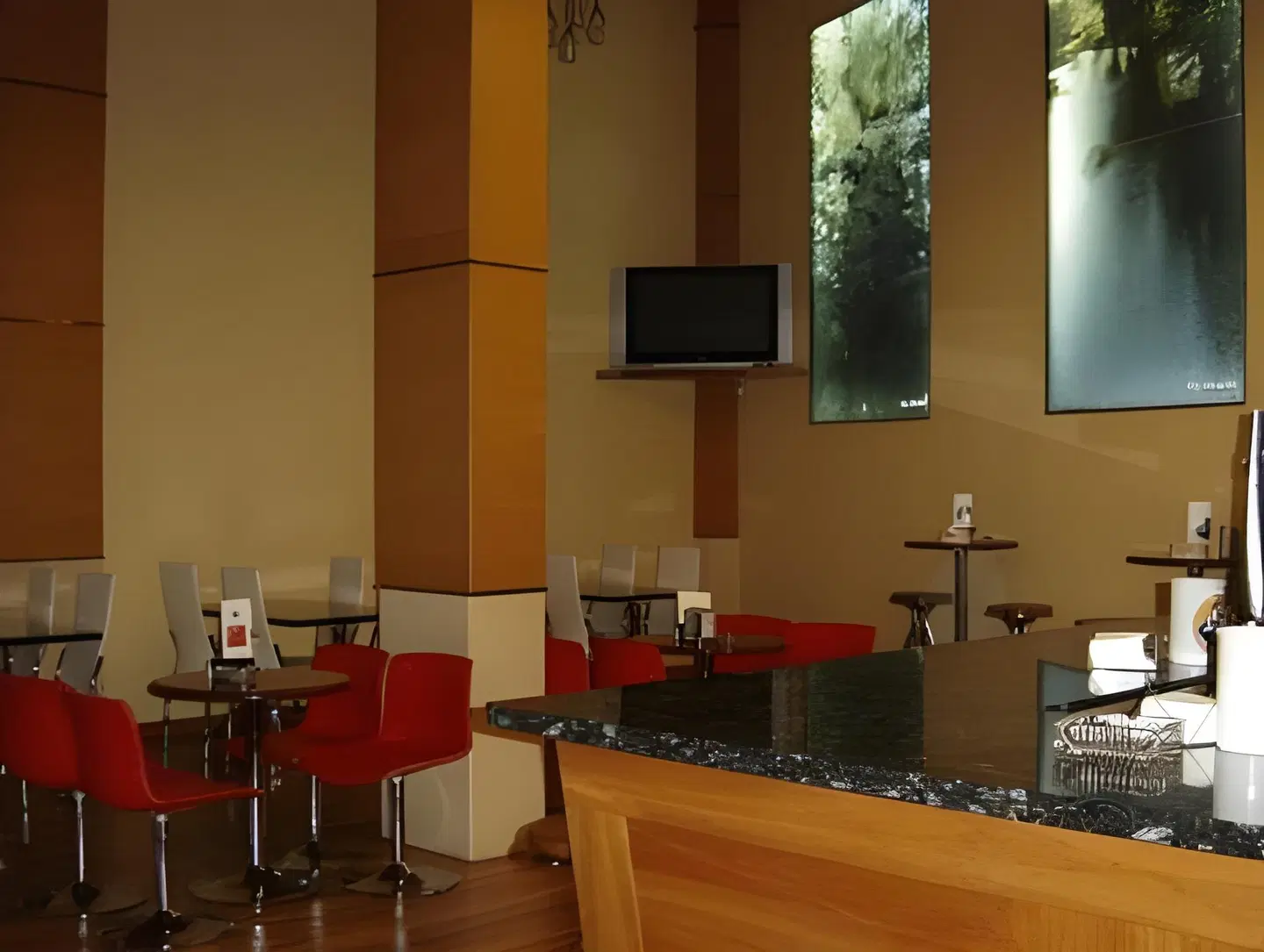 Hostal Rio Selmo Bar