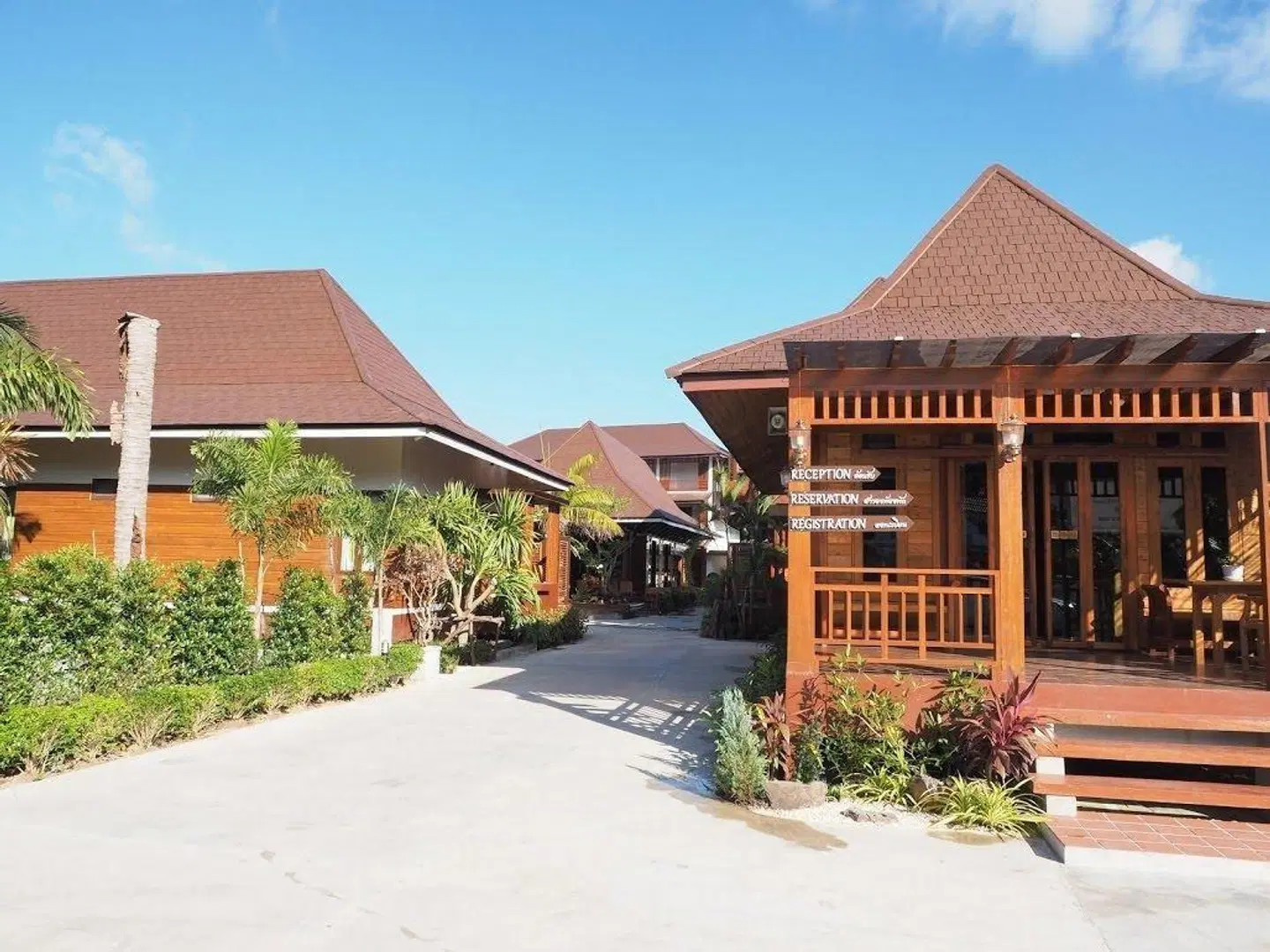 Khum Sai Ngam Hotel & Resort EXTERIOR