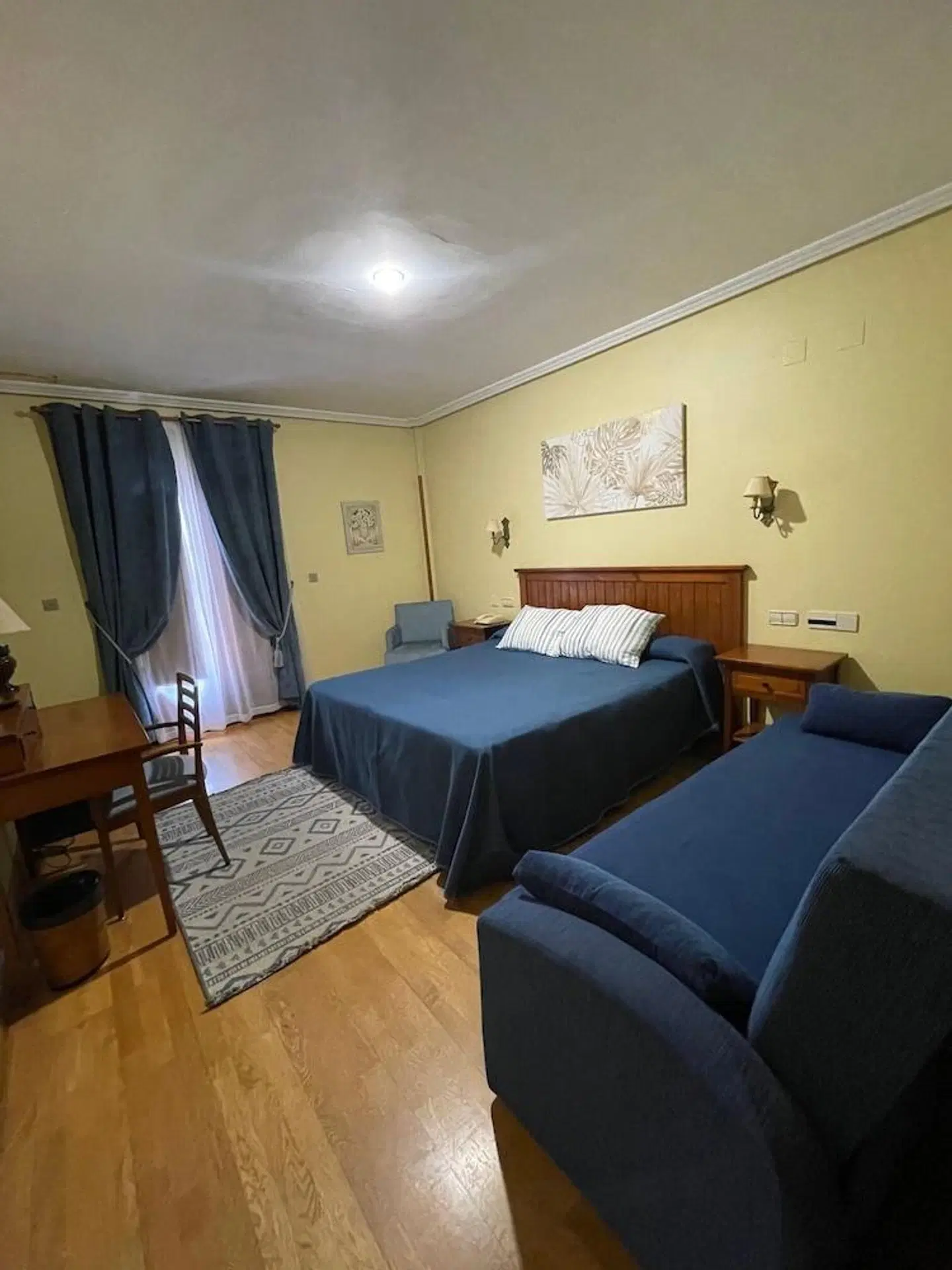 Casona de la Reyna ROOM_EXAMPLE