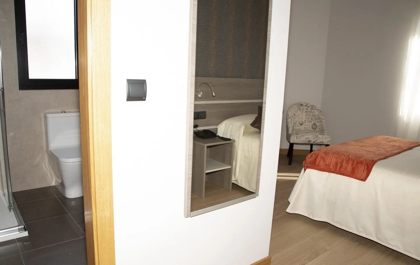 Hotel Mercedes ROOM_EXAMPLE