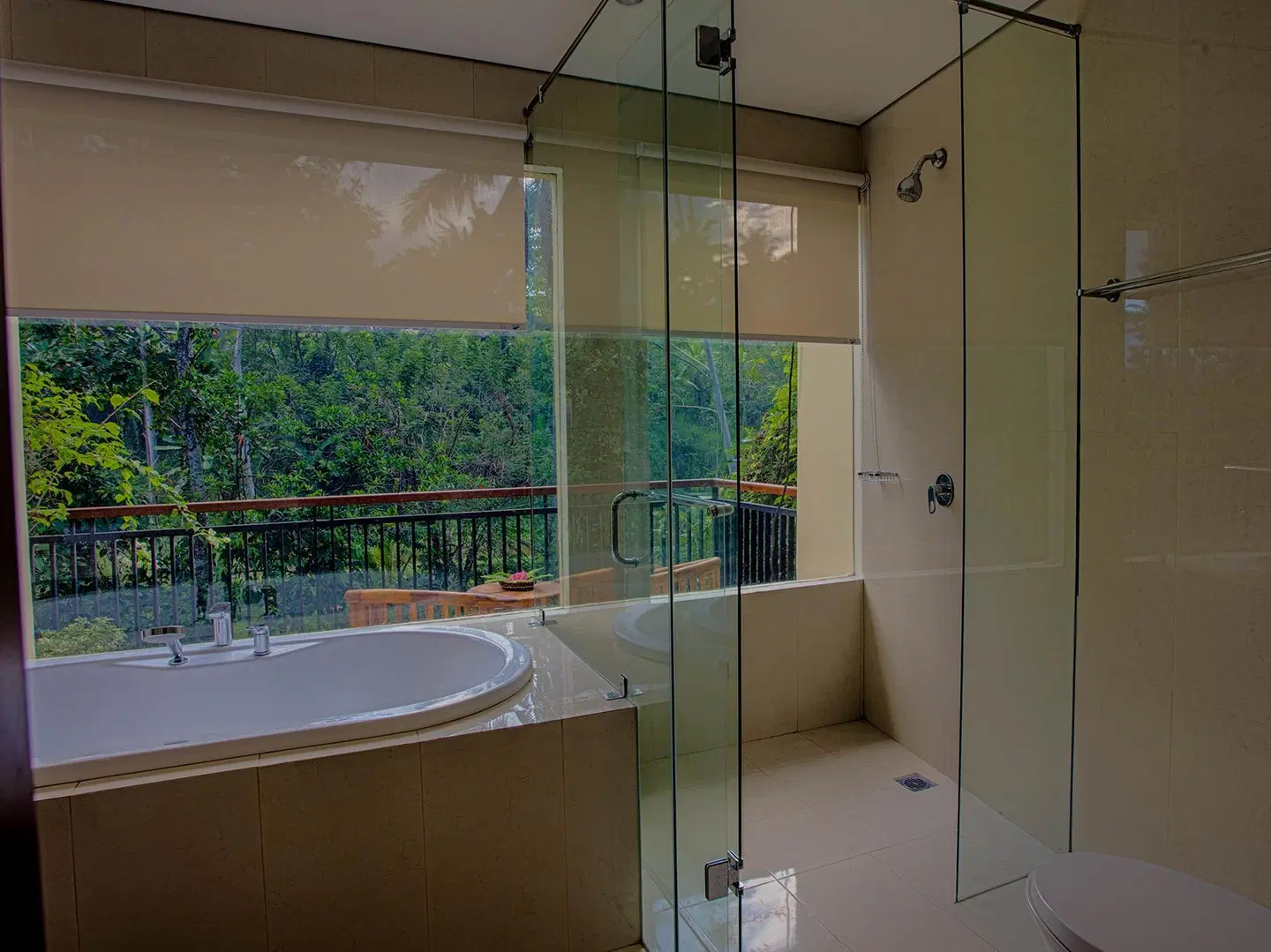 River Sakti Resort BATHROOM