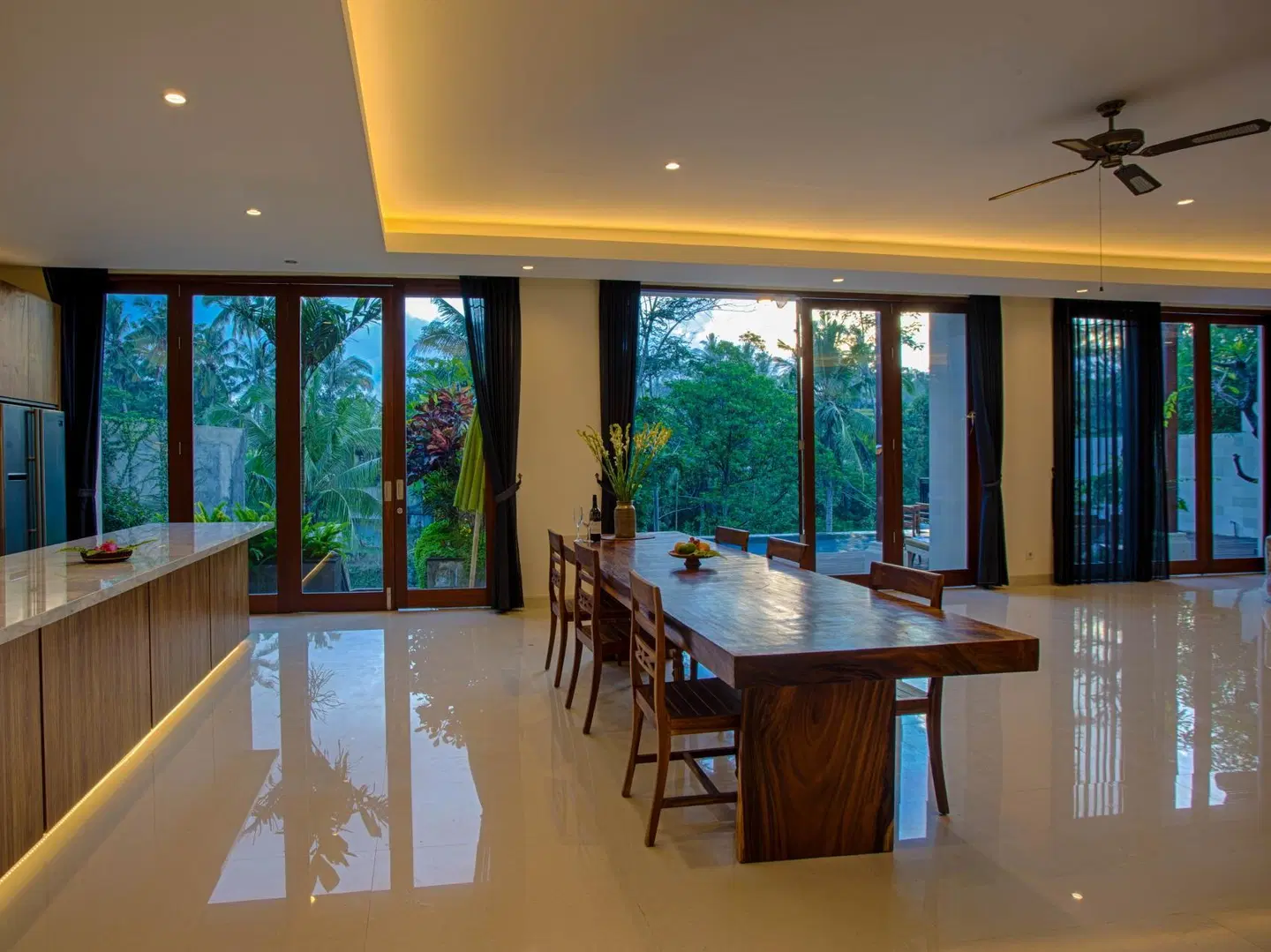 River Sakti Resort Restaurant