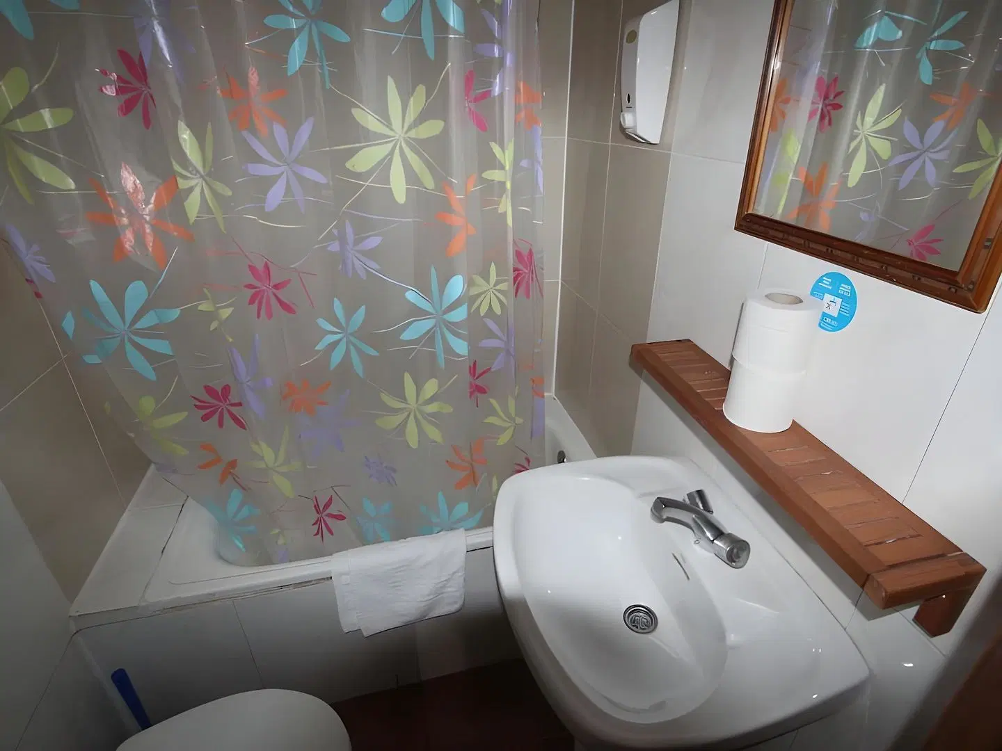 Hostal Alaska Badezimmer