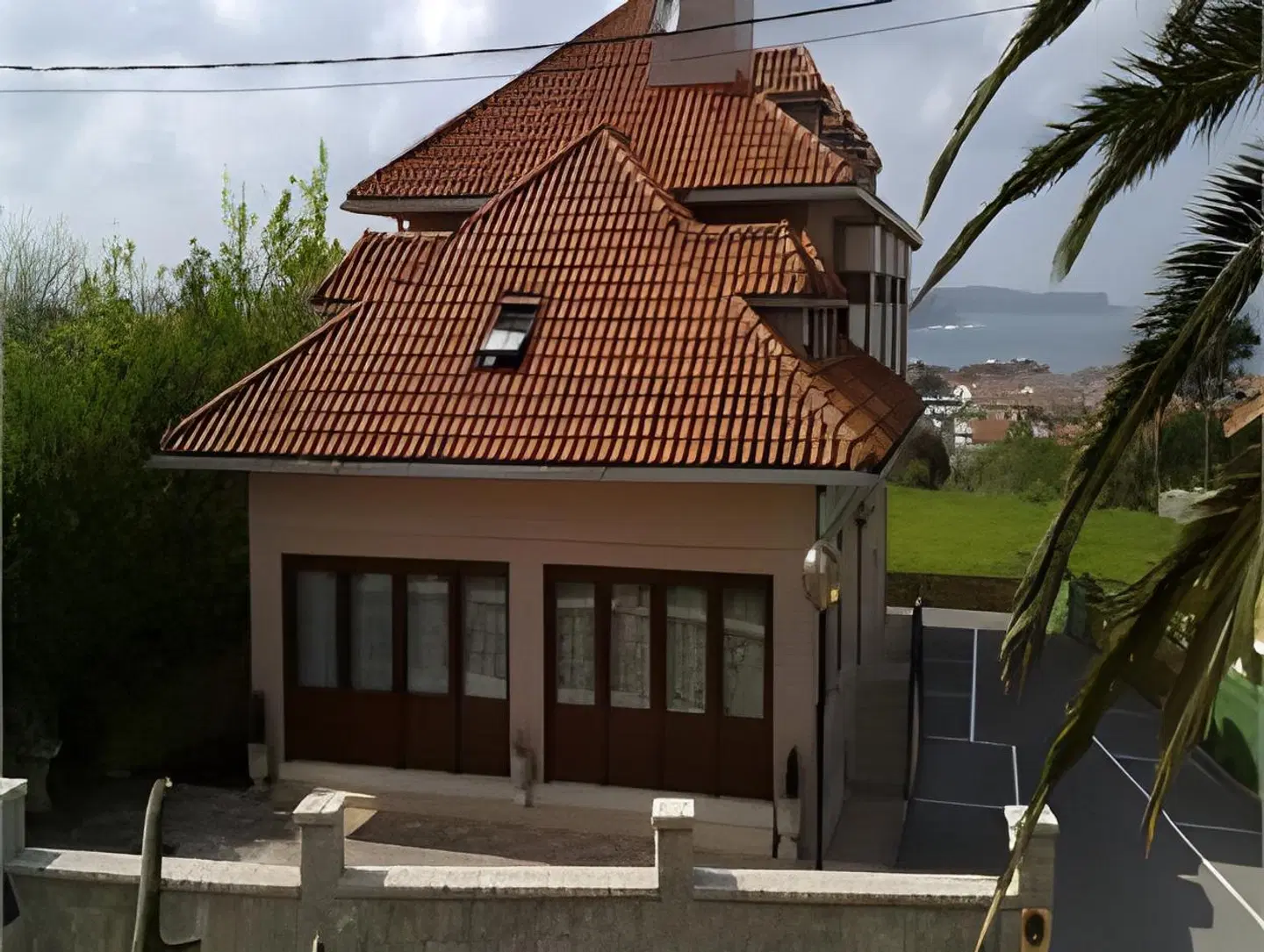 Alemar EXTERIOR