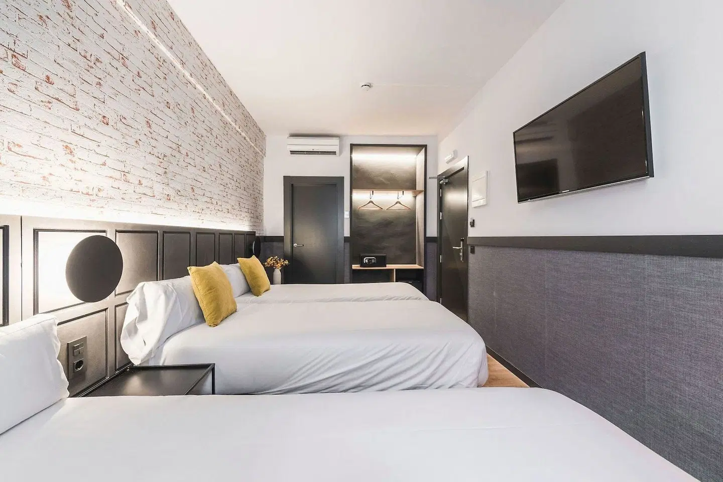 Hostal San Mamés ROOM_EXAMPLE