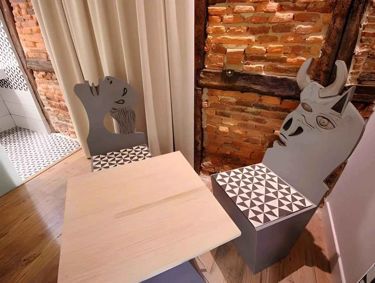 Basque Boutique ROOM_EXAMPLE