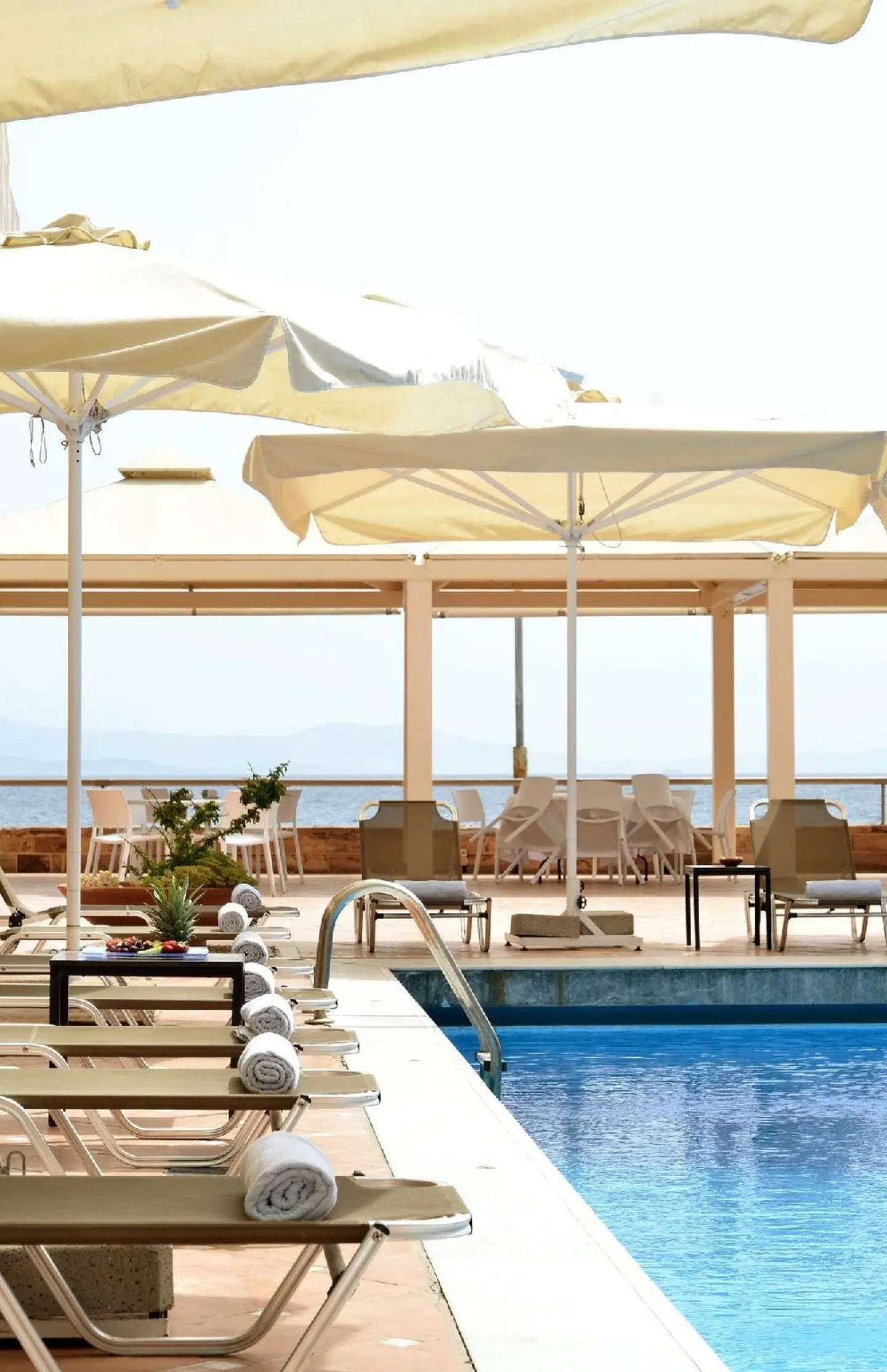 Chios Chandris Hallenbad