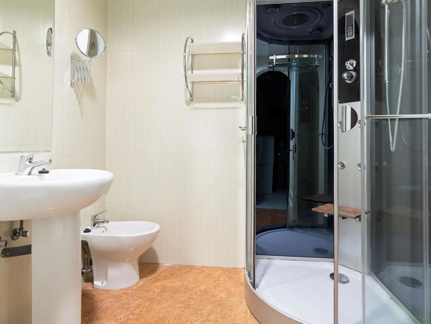 Hostal Gran Vía 63 Rooms Badezimmer