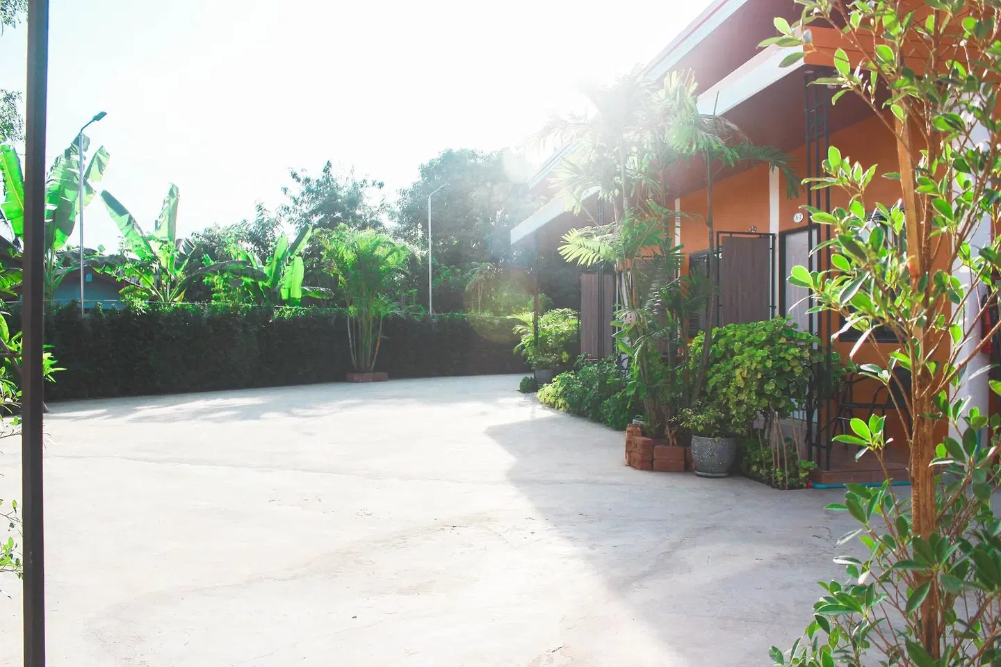 Serena Resort Garten