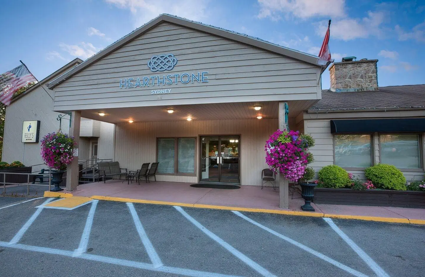 Hearthstone Inn Sydney EXTERIOR