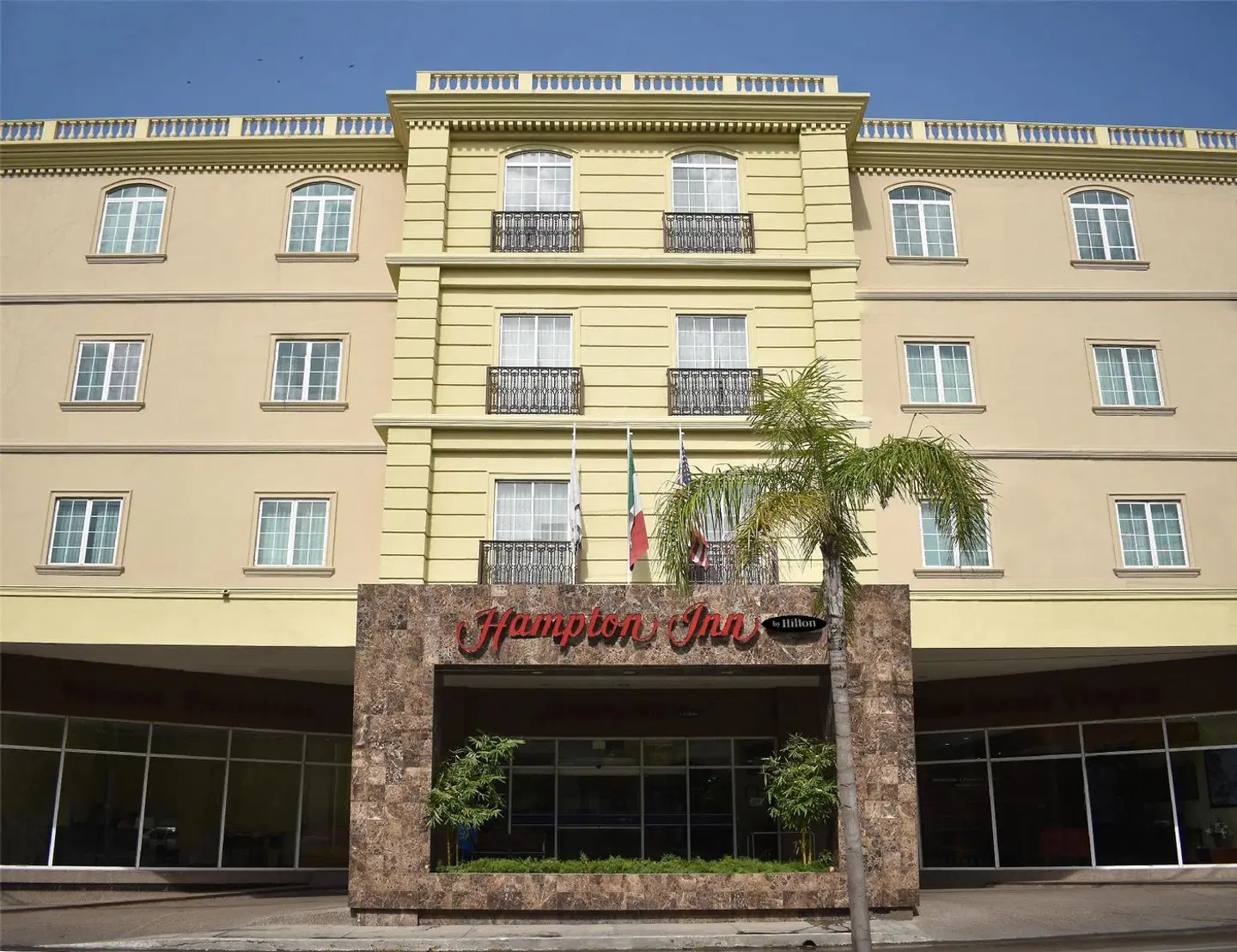 Hampton Inn by Hilton Tampico Zona Dorada EXTERIOR