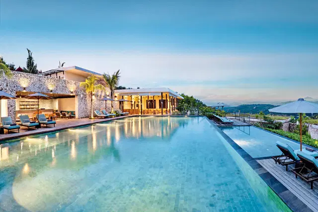 MAUA Nusa Penida Bali OUTDOOR_POOL