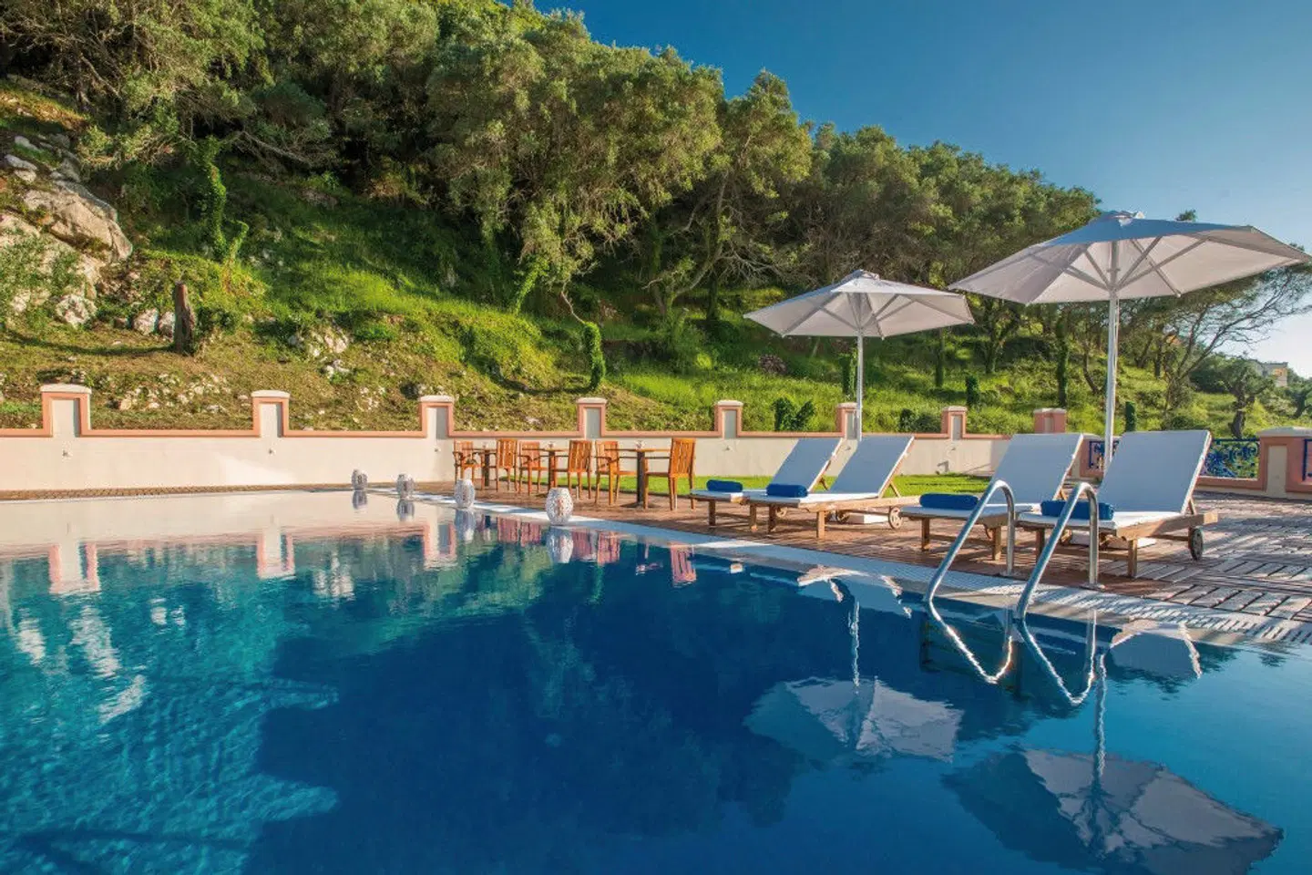Philoxenia OUTDOOR_POOL