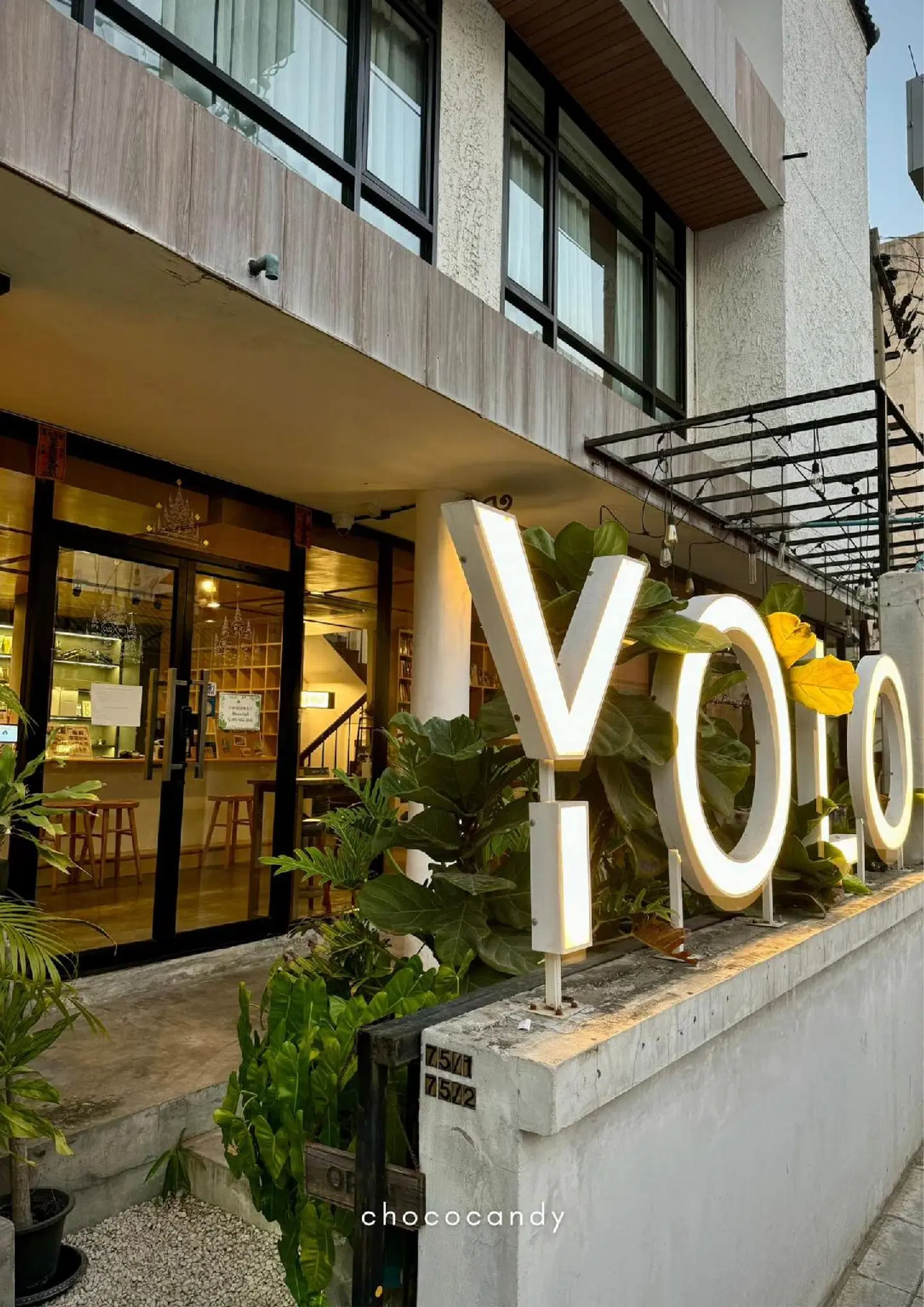 YOLO Bangkok Boutique Hotel EXTERIOR